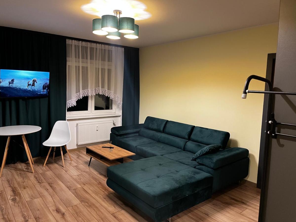 Komfortowy Apartament W Centrum Jaworzno Dış mekan fotoğraf